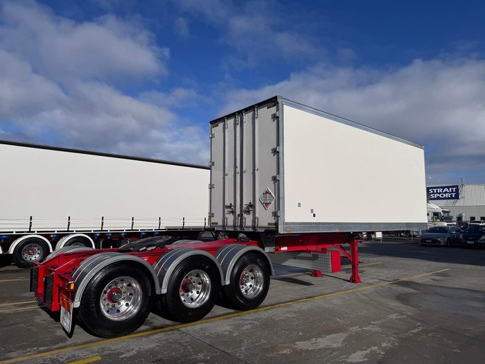 2012 Maxitrans St3 Lead A 12 Pallet -30 Reefer Double Stacker