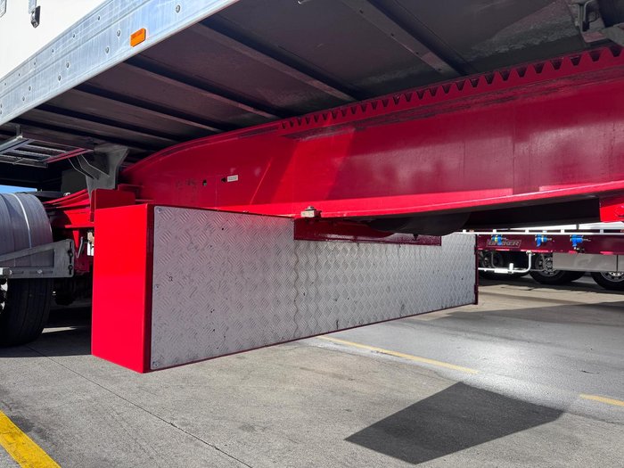 2012 Maxitrans St3 Lead A 12 Pallet -30 Reefer Double Stacker