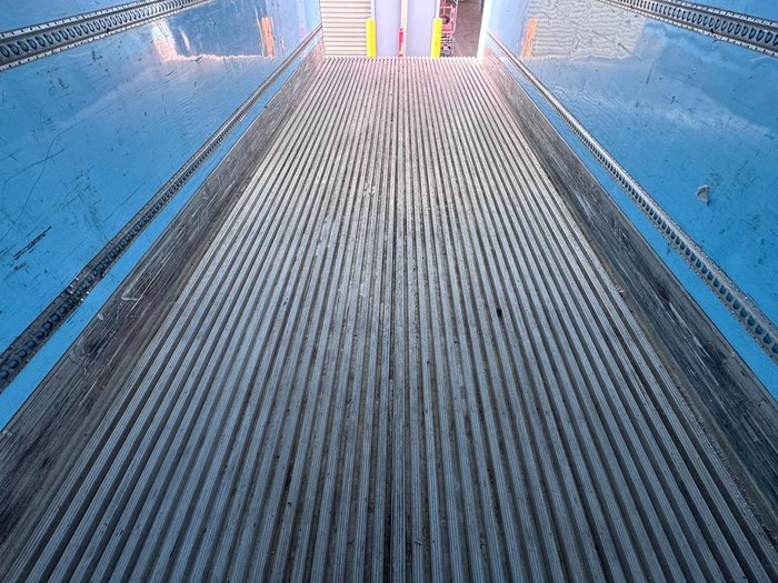 2012 Maxitrans St3 Lead A 12 Pallet -30 Reefer Double Stacker