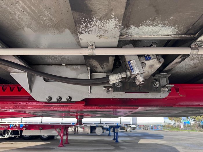 2012 Maxitrans St3 Lead A 12 Pallet -30 Reefer Double Stacker