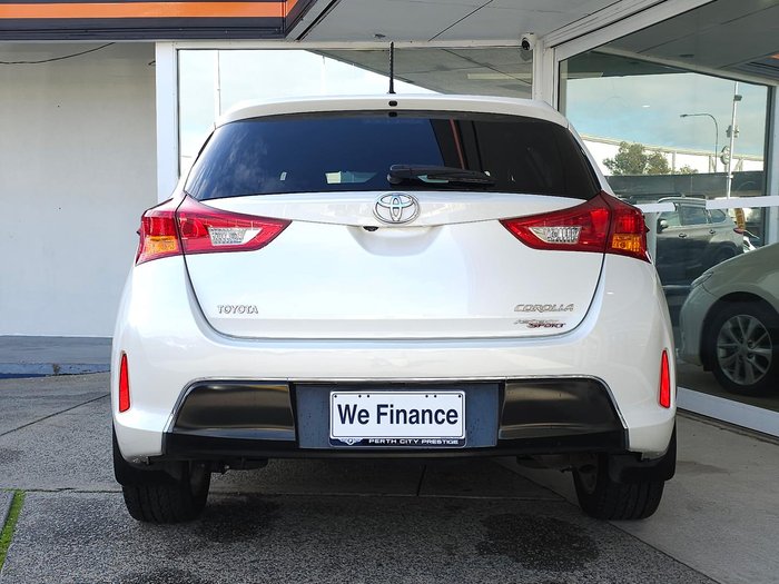 2013 Toyota Corolla Ascent Sport
