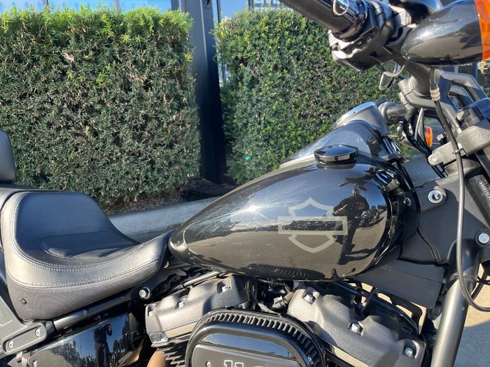2018 HARLEY-DAVIDSON FXFBS FAT BOB S (114) Black