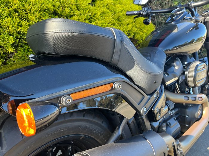 2018 HARLEY-DAVIDSON FXFBS FAT BOB S (114) Black