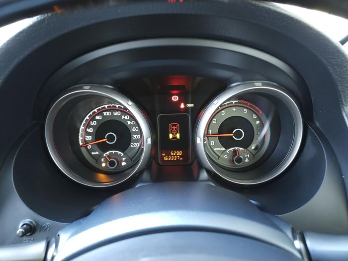 2015 Mitsubishi Pajero Exceed