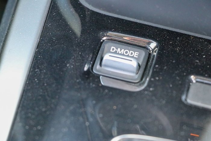 2025 Nissan Navara ST-X DUAL CAB