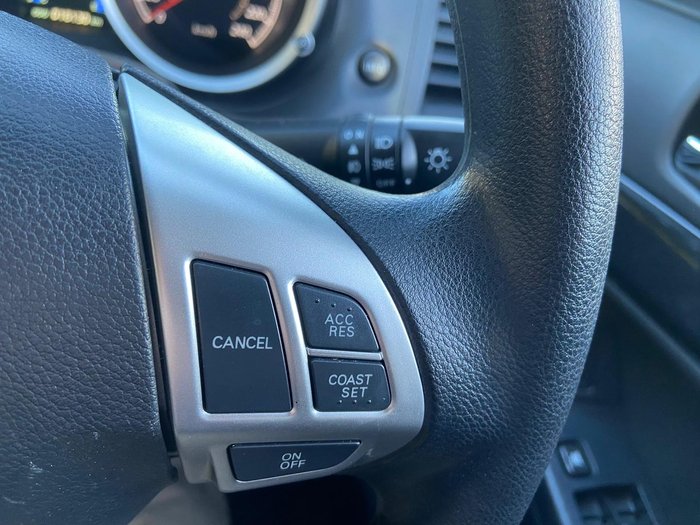 2017 Mitsubishi Lancer ES Sport