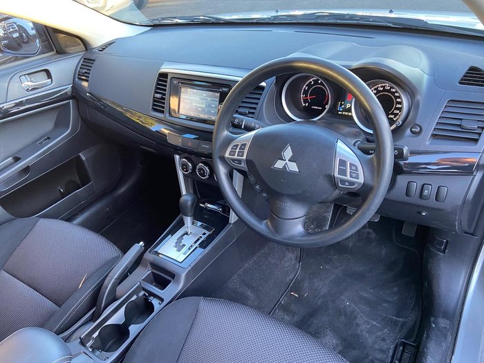 2017 Mitsubishi Lancer ES Sport