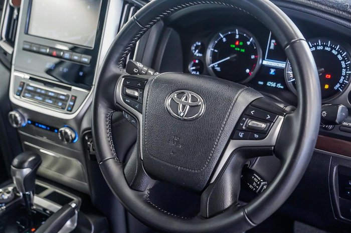2019 Toyota Landcruiser VX