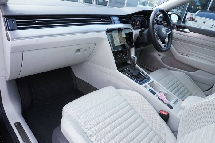 2021 Volkswagen Passat Alltrack 162TSI Premium