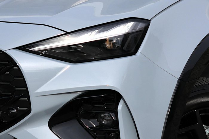 2025 Isuzu MU-X X-TERRAIN