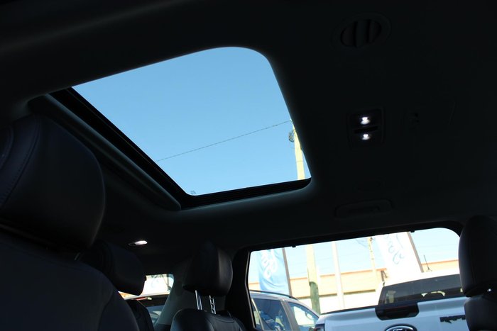2020 Kia Carnival Platinum
