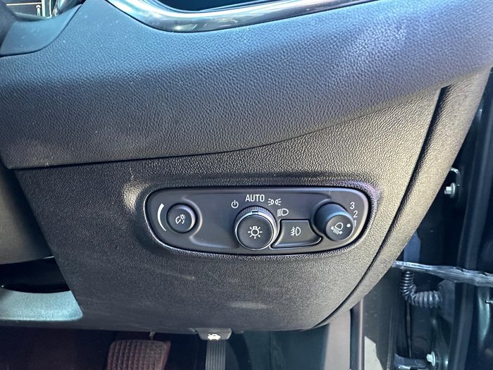 2018 Holden Equinox LT
