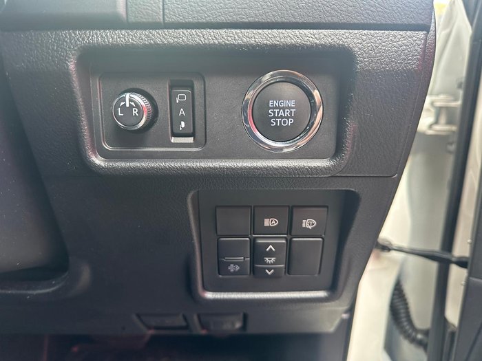 2021 Toyota Landcruiser Prado VX