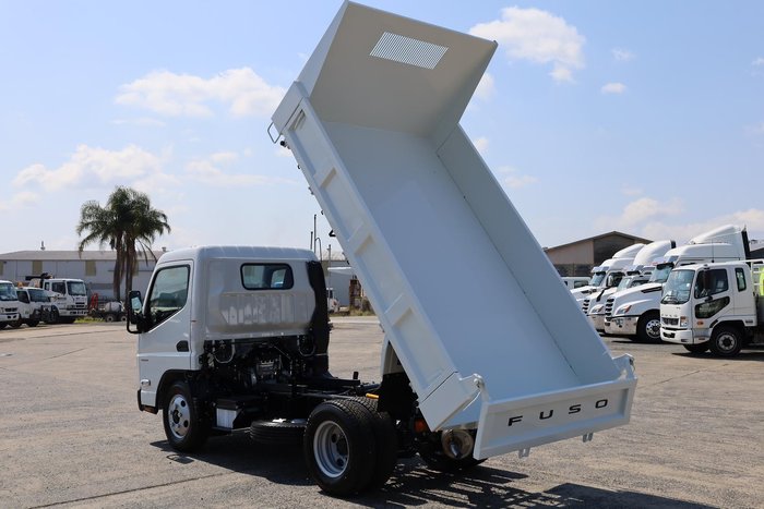 2025 Fuso Canter 615 Tipper Manual White