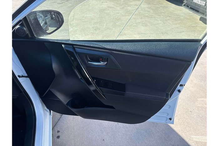 2015 Toyota Corolla Ascent Sport