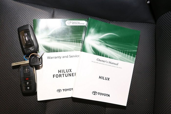 2023 Toyota Hilux Rogue