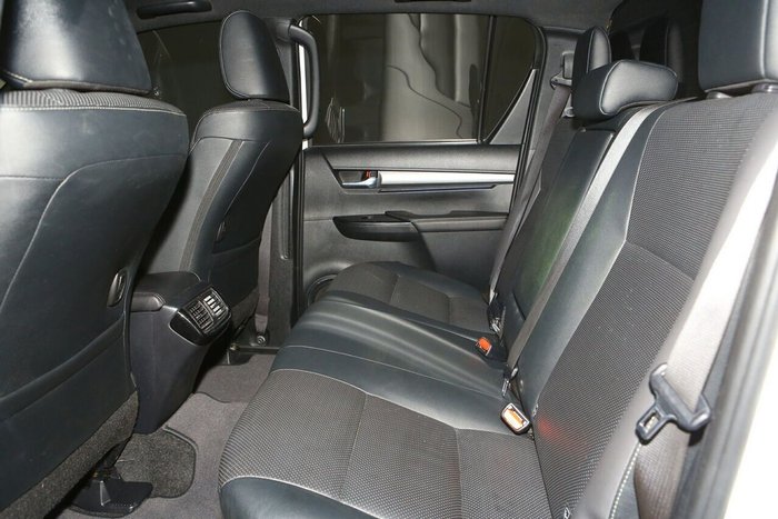 2023 Toyota Hilux Rogue