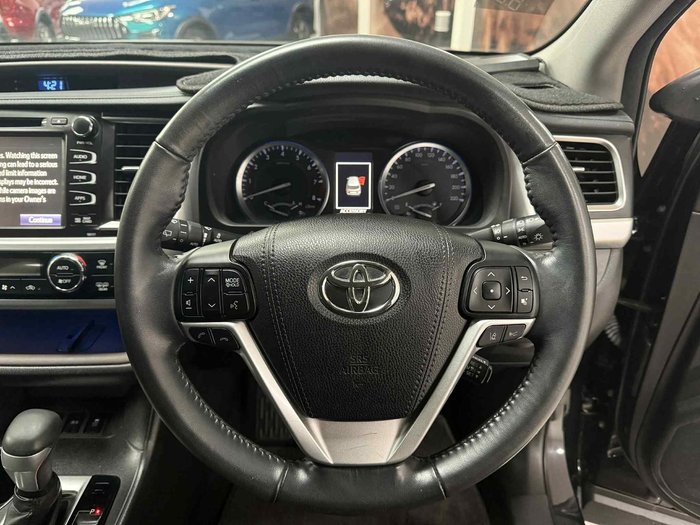 2017 Toyota Kluger Grande