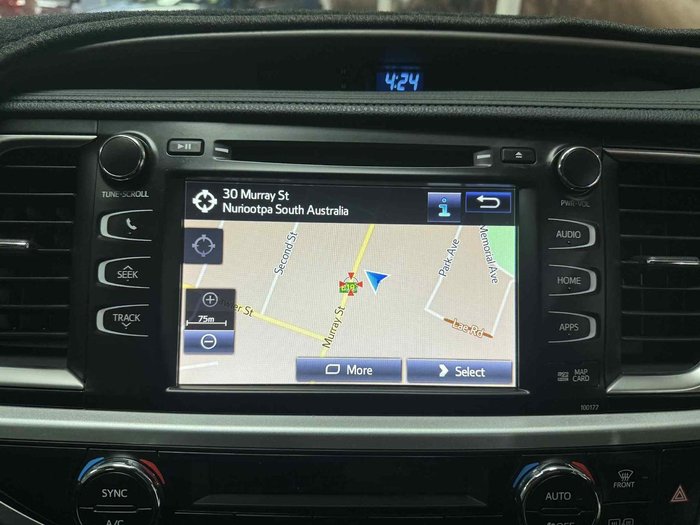 2017 Toyota Kluger Grande