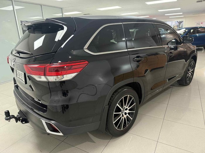 2017 Toyota Kluger Grande