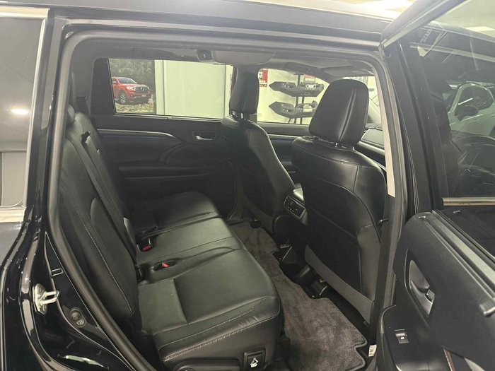 2017 Toyota Kluger Grande