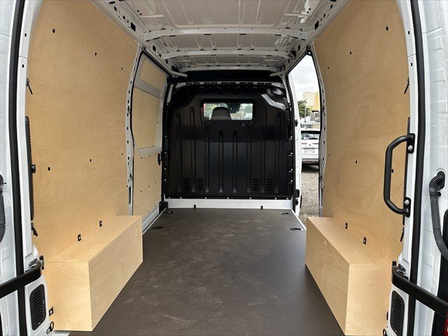 2024 Renault Master Pro 110kW