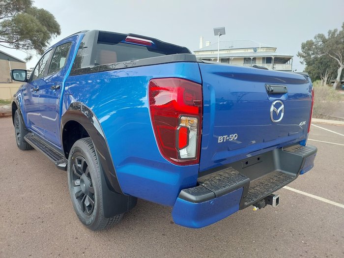 2025 Mazda BT-50 SP