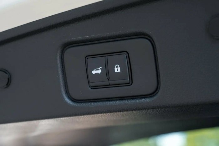 2024 Nissan Pathfinder Ti