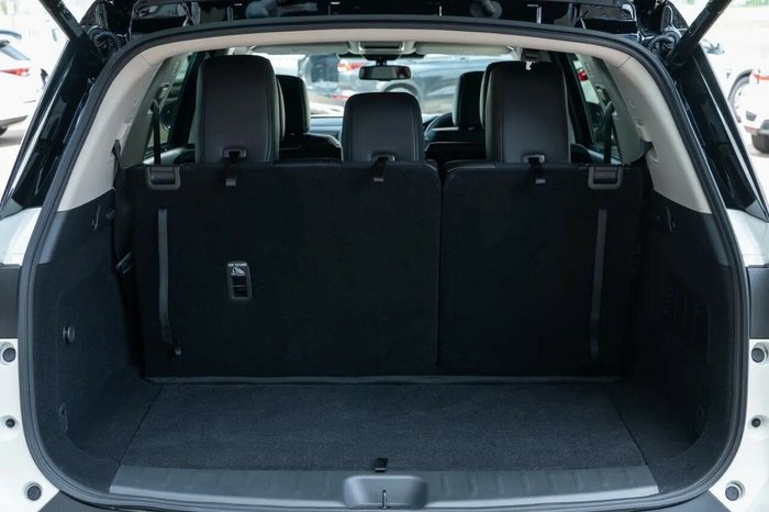 2024 Nissan Pathfinder Ti