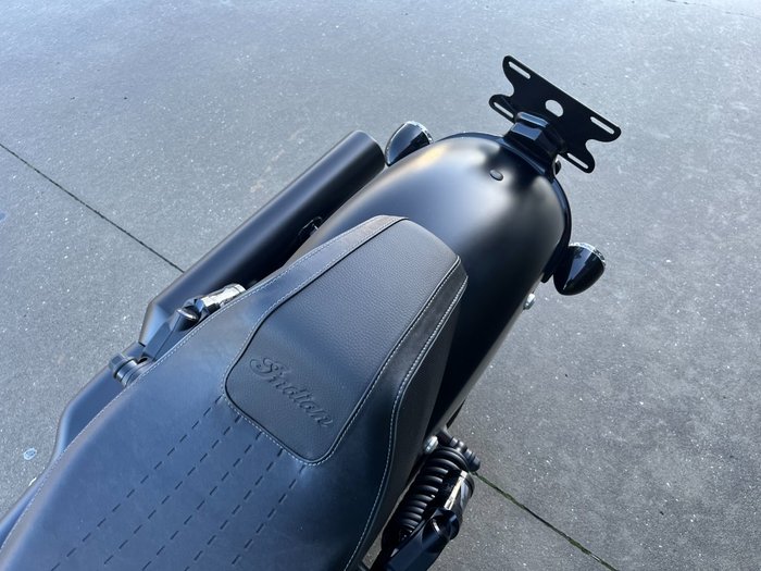2023 Indian SPORT CHIEF CRUISER STEALTH GRAY
