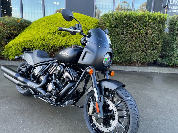 2023 Indian SPORT CHIEF CRUISER STEALTH GRAY