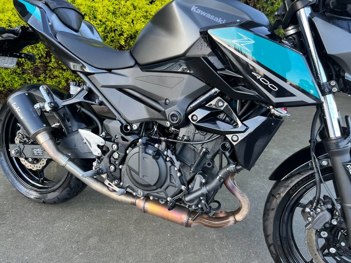 2022 Kawasaki Z400 Grey