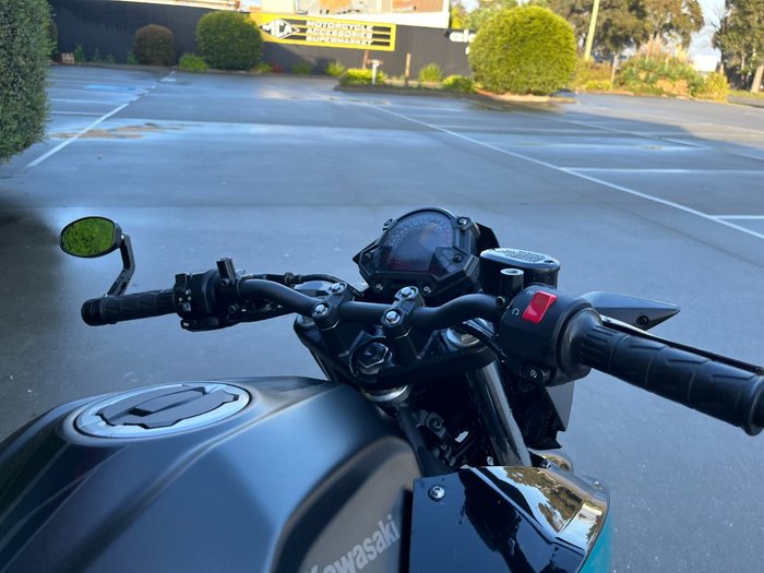 2022 Kawasaki Z400 Grey