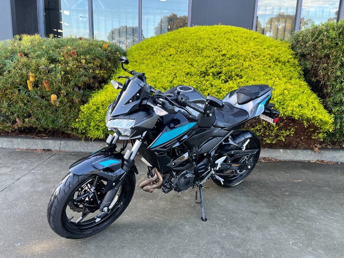 2022 Kawasaki Z400 Grey