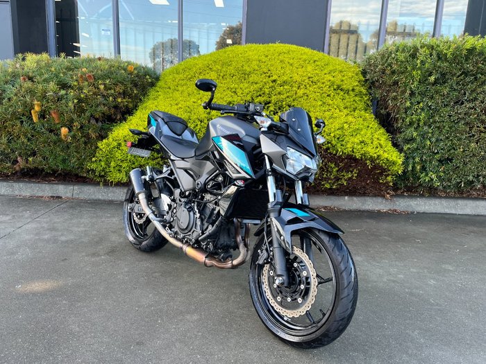 2022 Kawasaki Z400 Grey