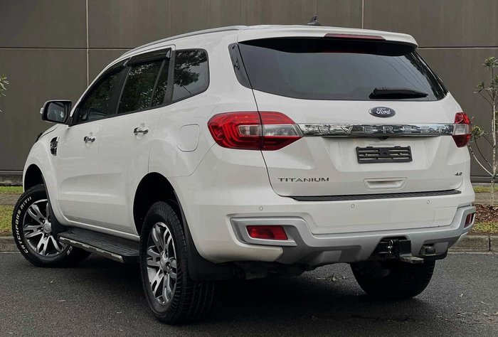 2022 Ford Everest Titanium