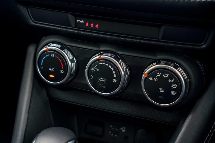 2025 Mazda CX-3 G20 Evolve