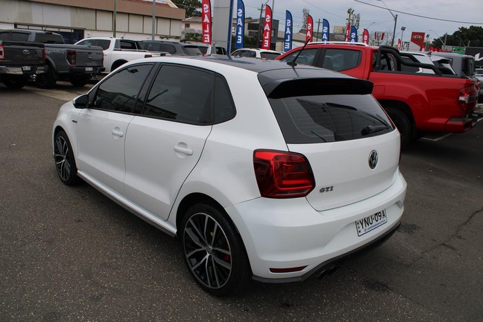 2015 Volkswagen Polo GTI