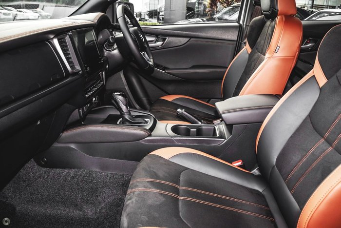 2025 Mazda BT-50 SP
