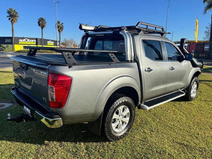 2017 Nissan Navara ST