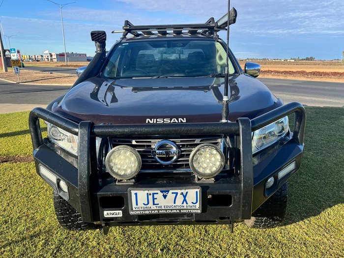 2017 Nissan Navara ST