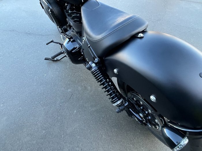 2023 Indian CHIEF DARK HORSE BLACK SMOKE