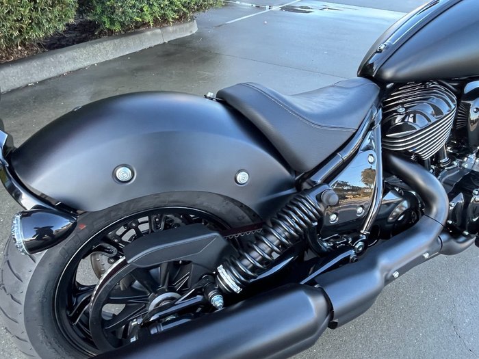 2023 Indian CHIEF DARK HORSE BLACK SMOKE