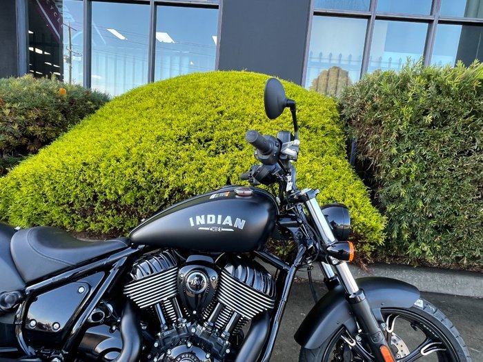2023 Indian CHIEF DARK HORSE BLACK SMOKE