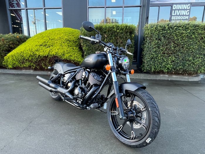 2023 Indian CHIEF DARK HORSE BLACK SMOKE
