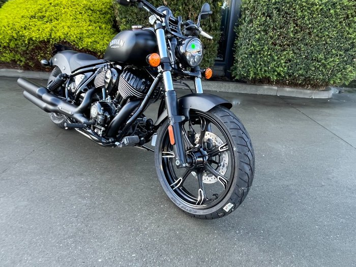 2023 Indian CHIEF DARK HORSE BLACK SMOKE