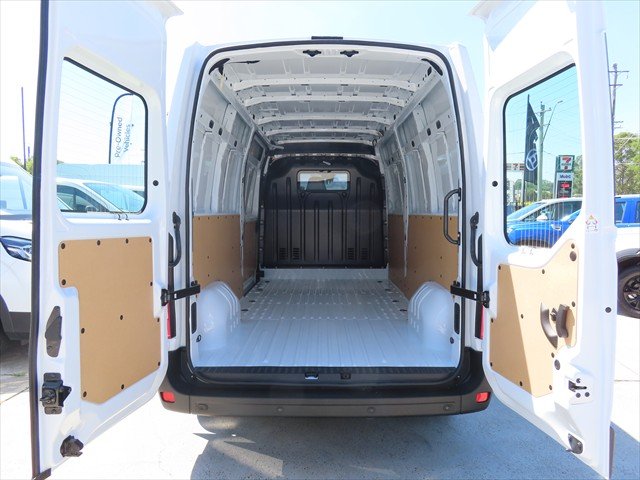 2025 Renault Master Pro 110kW
