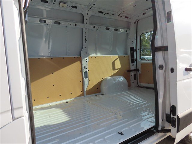 2025 Renault Master Pro 110kW