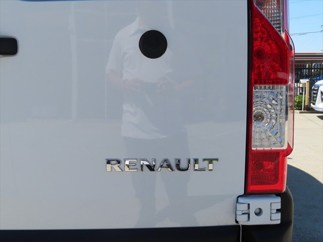 2025 Renault Master Pro 110kW