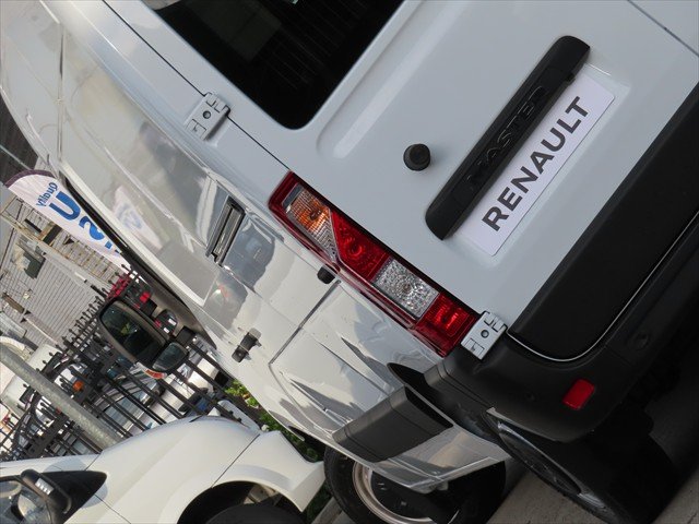 2025 Renault Master Pro 110kW